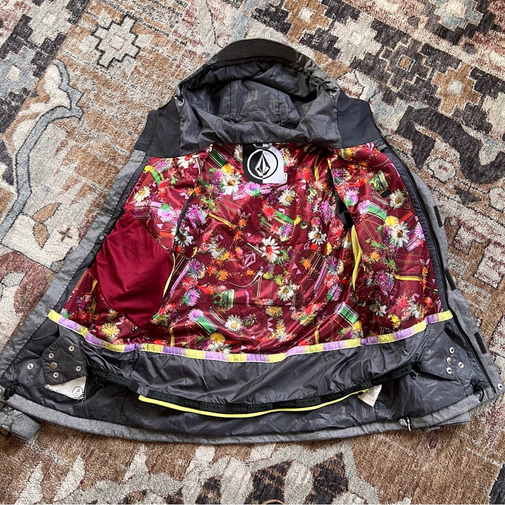 Volcom Shore Insulated Jacket - Picture 10 of 12